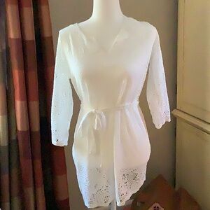 Lace like white bathing suite coverup
